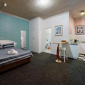 Hotel West End & Backpackers, Adelaide